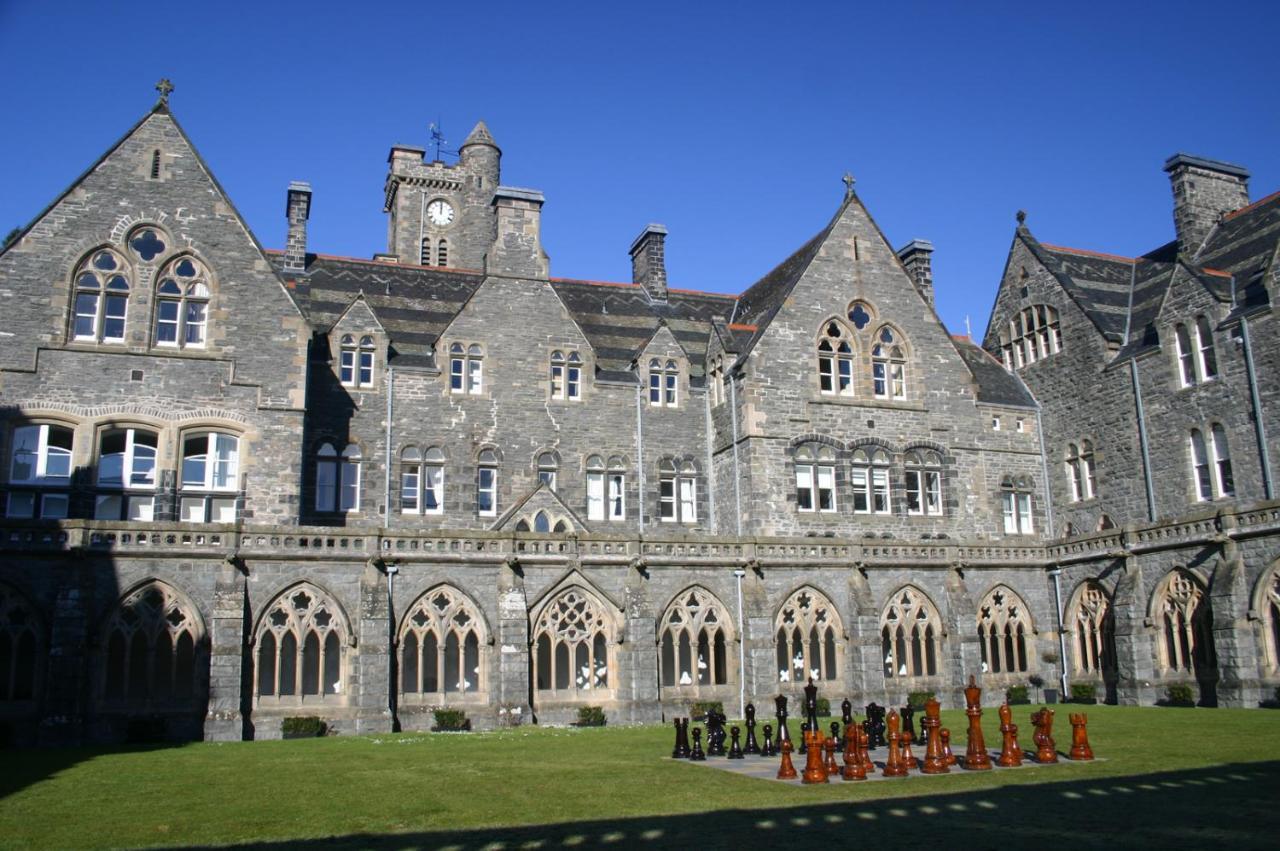 Loch Ness Moat House Apartments Fort Augustus Eksteriør billede